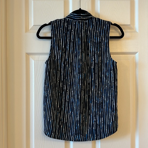 Sleeveless Babaton Power blouse - Picture 3 of 6